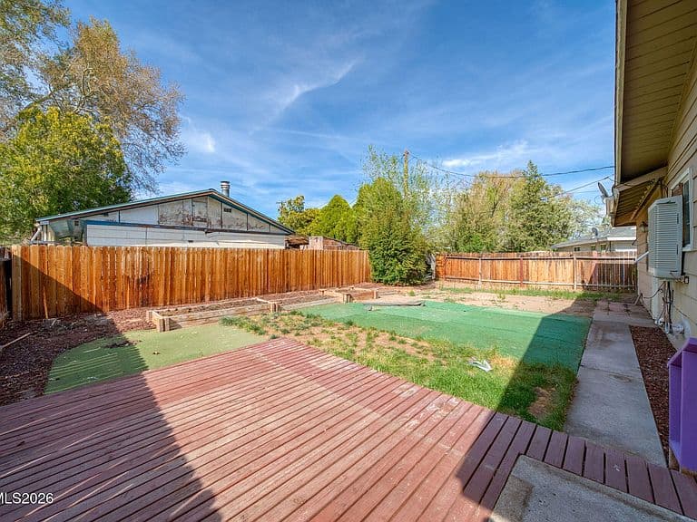 100 E Lenwood Dr photo 4