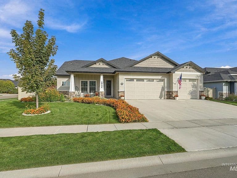 18104 N Treeline Ave photo 1
