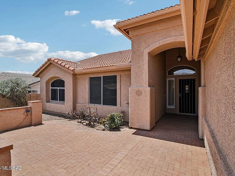 35890 S Mesa Ridge Dr photo 2