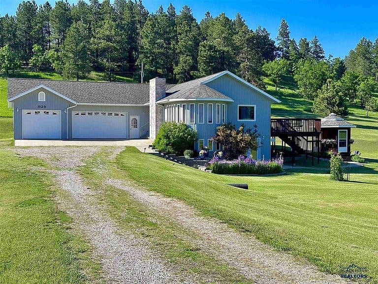 1129 Foothills Rd photo 1