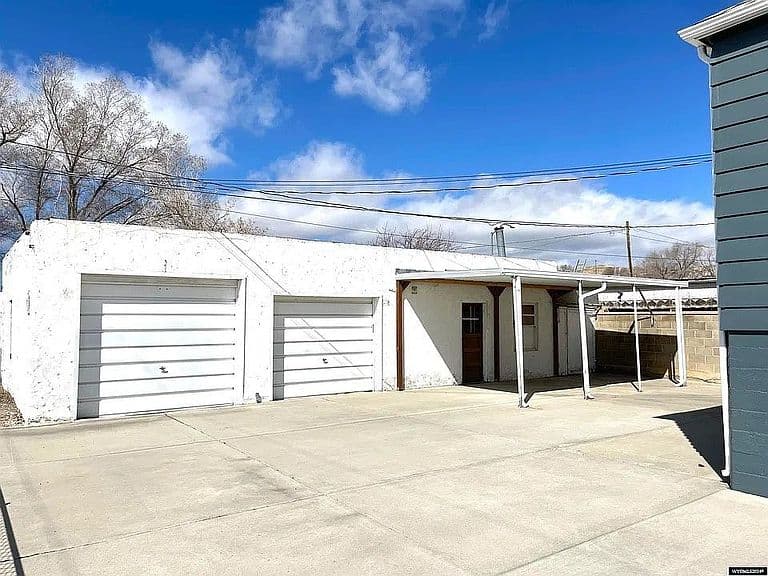 511 Powell St photo 2