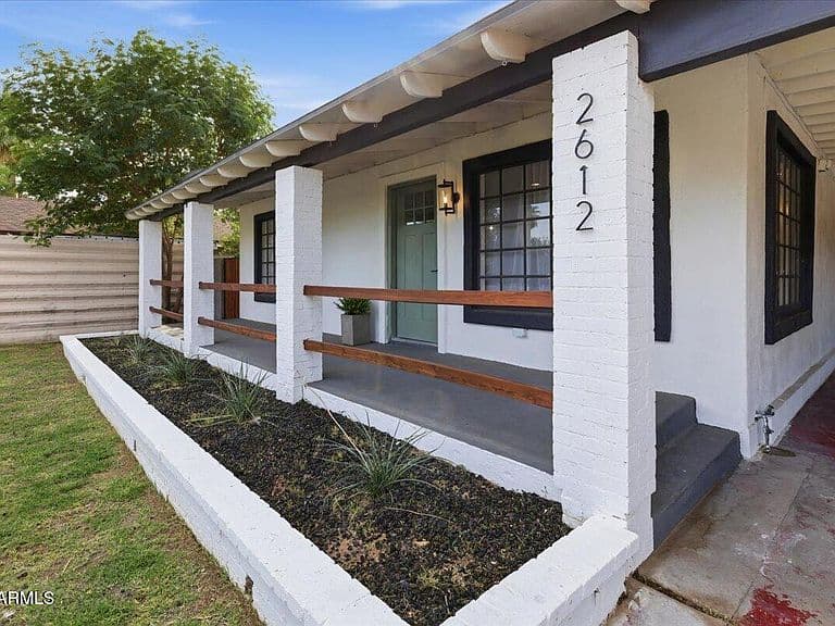 2612 N 31st St photo 5