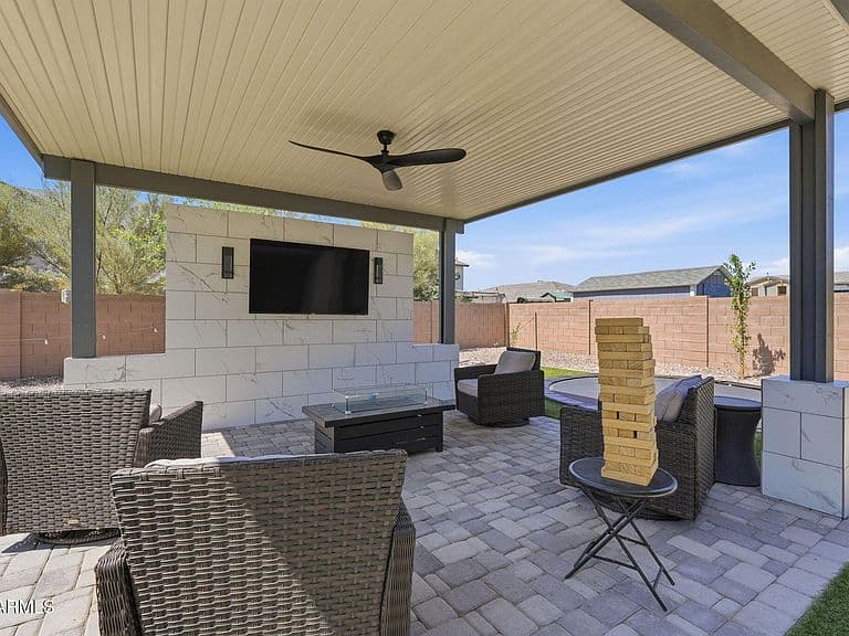 19119 E APRICOT Lane photo 2