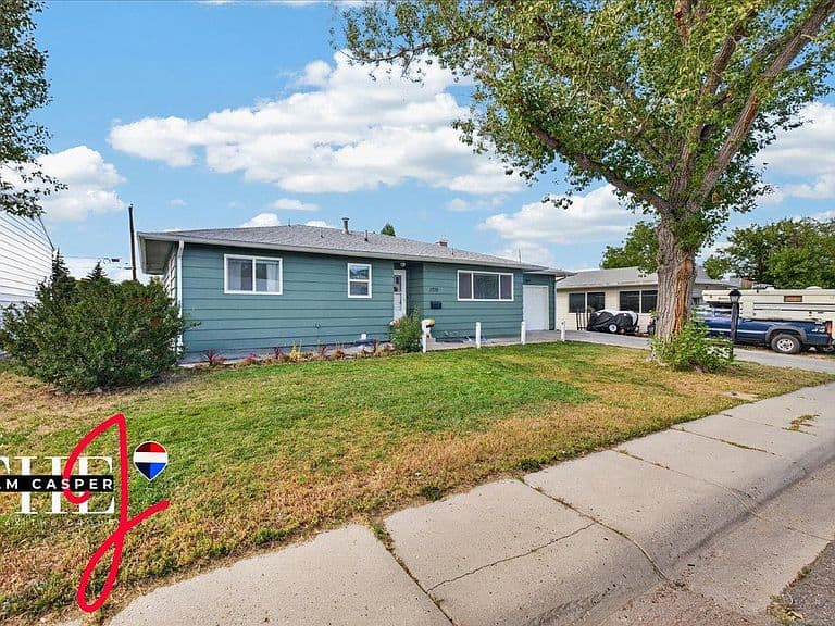 1710 Lennox Ave photo 1