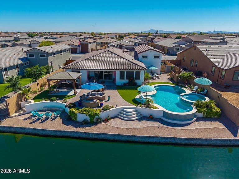 40780 W DESERT FAIRWAYS Drive photo 5