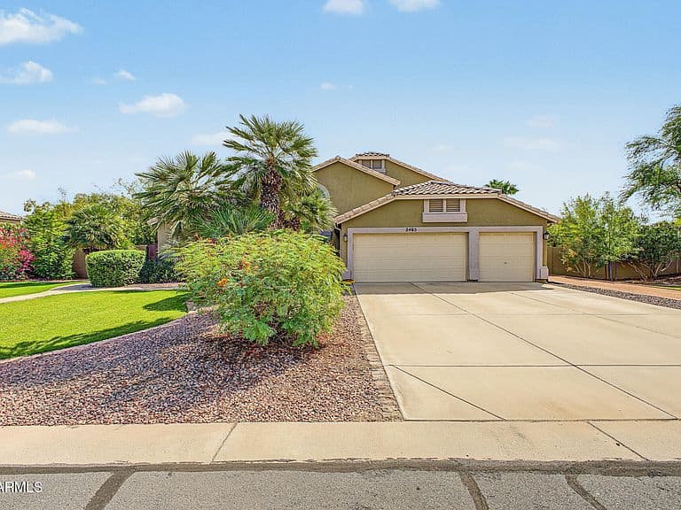 2465 E DRAKE Street photo 4