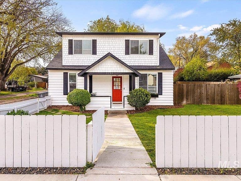 3101 W Targee St photo 1
