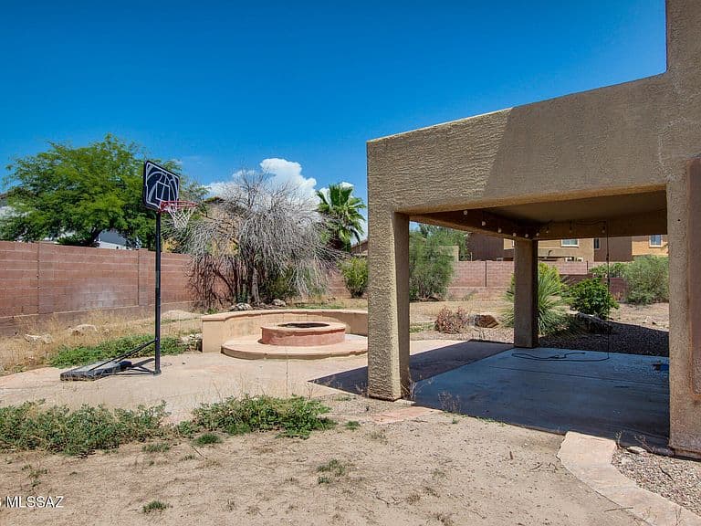 12828 N Ponderay Dr photo 3