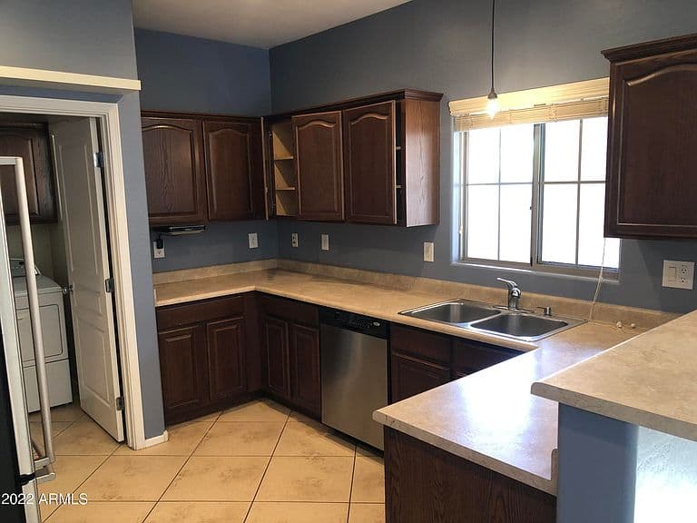 15351 W CHARTER OAK Road photo 2