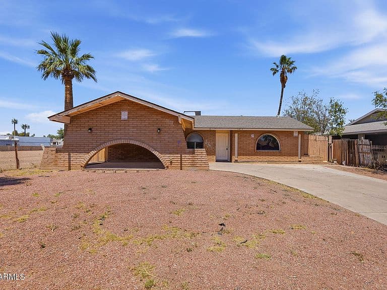 6452 W THOMAS Road photo 1
