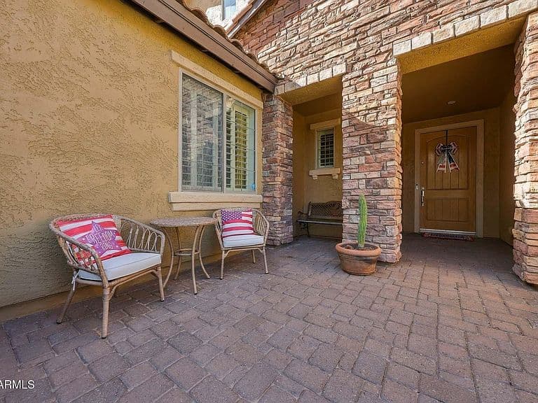 12518 W MILTON Drive photo 3