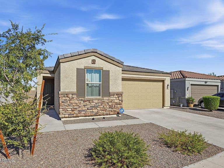 3807 S 83RD Drive photo 3