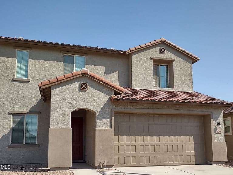 25249 W WAYLAND Drive photo 3