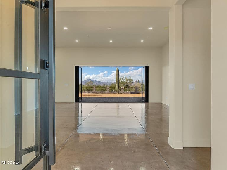 11788 N Migitty Ln photo 5