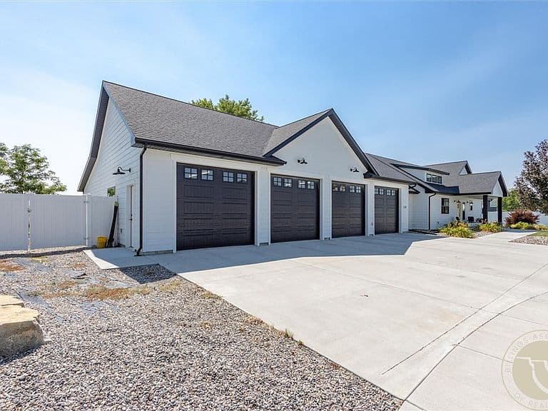 1130 Cobalt Ct photo 2