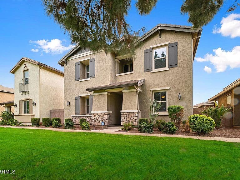 3664 E GIDEON Way photo 1