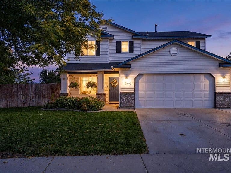 1340 N Golfview Way photo 1