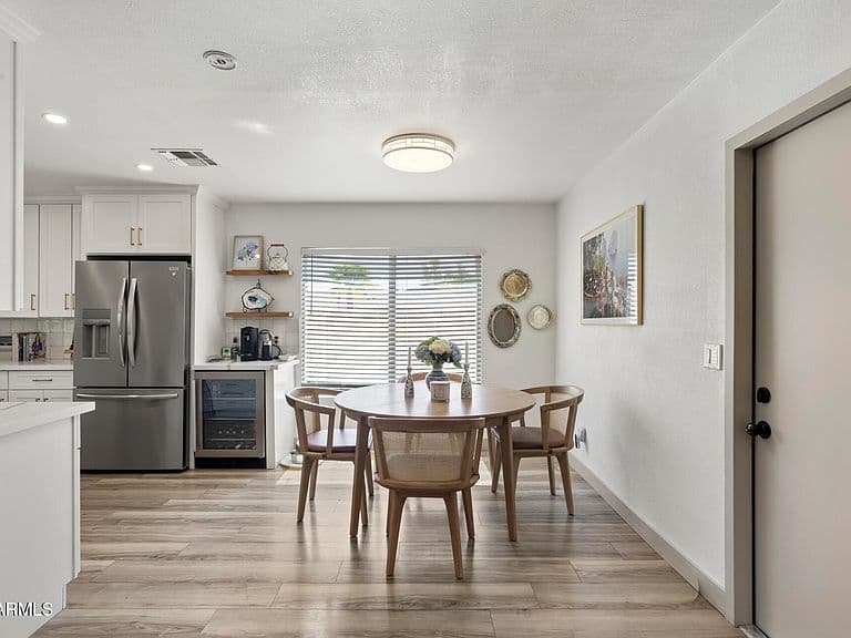 14037 N 57TH Street photo 5