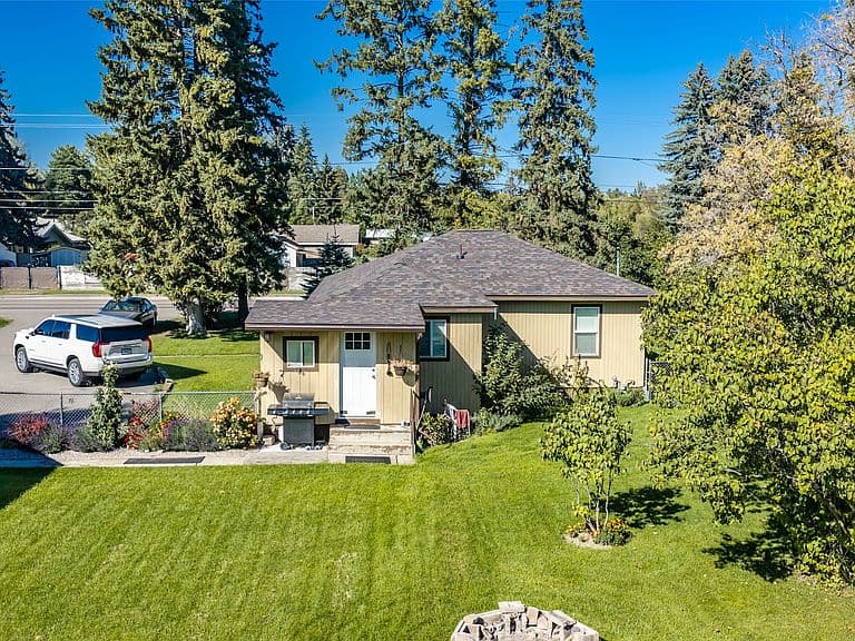 308 E Evergreen Dr photo 1