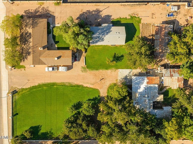 333 S Cooper Road photo 2