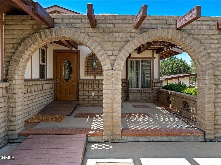 6860 N QUAIL VIEW Lane photo 4