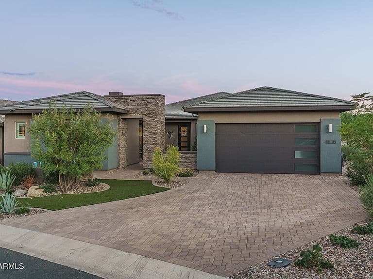 18119 E PARIA CANYON Drive photo 1
