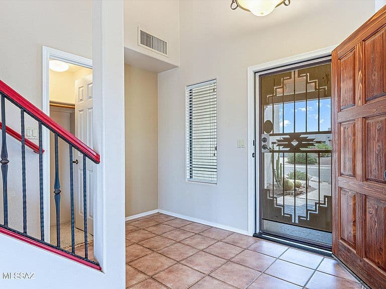 765 S Shadowtree Pl photo 3
