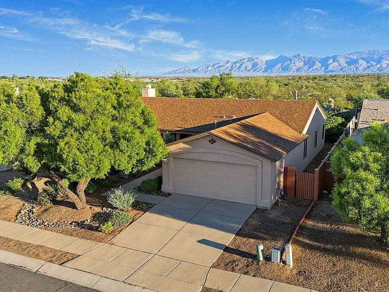 10131 E Hummingbird Meadow Way photo 5
