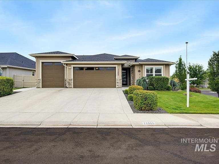 11555 W Pathview St photo 3