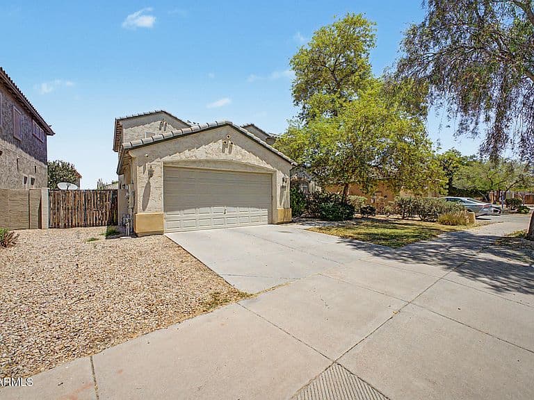 17346 W Pima Street photo 4