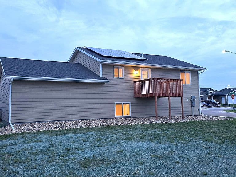 410 Ennen Dr photo 4