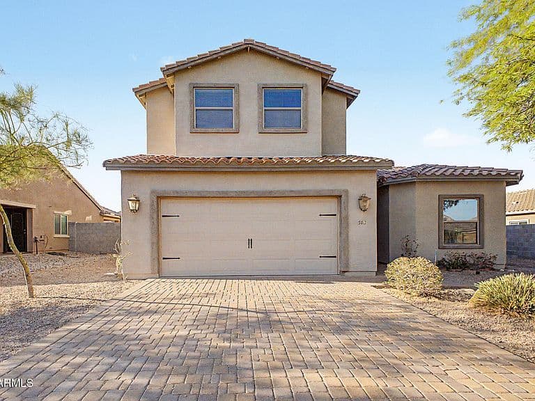 518 W BLACK HAWK Place photo 2