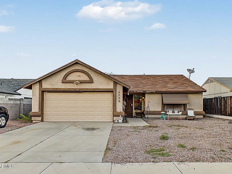 3350 W ROSE GARDEN Lane photo 1