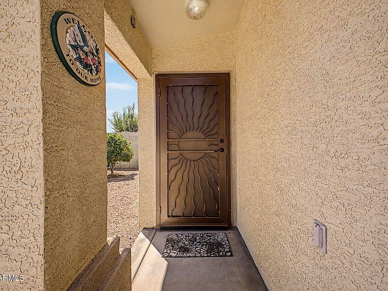 9255 E ELLIS Street photo 5