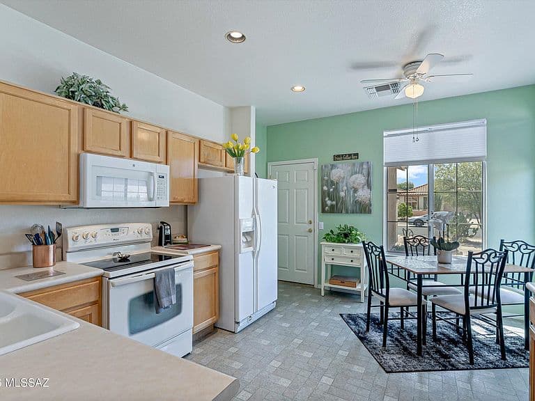8048 W Cottonwood Wash Way photo 4