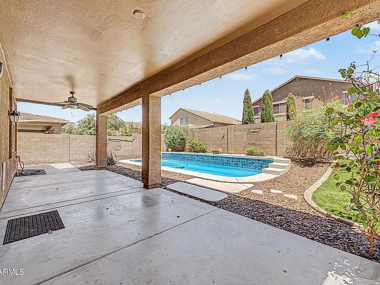 3368 E LAFAYETTE Avenue photo 4