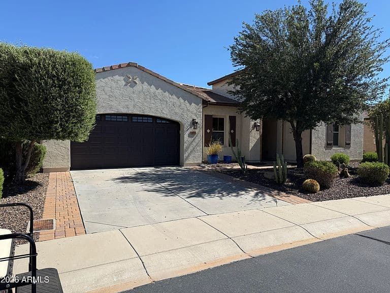 882 E LADDOOS Avenue photo 2