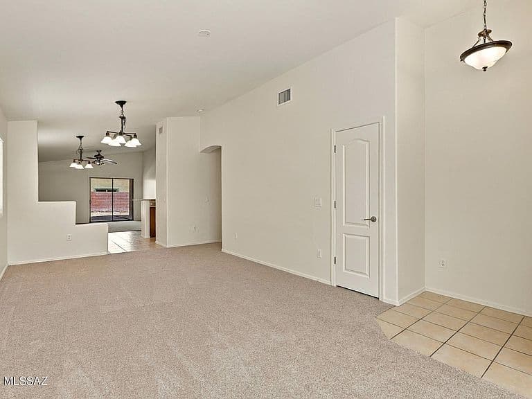 4113 E Lushfield Dr photo 5