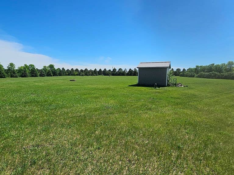 145 Moset Ln photo 4
