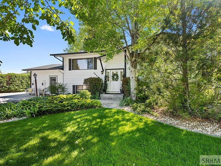 6668 N Orlinda Ln photo 1
