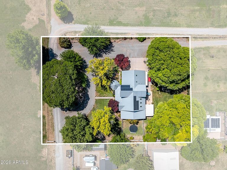520 N RIO ARRIBA -- photo 4