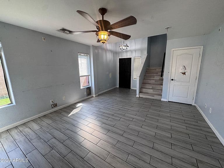 43790 W CAHILL Drive photo 3