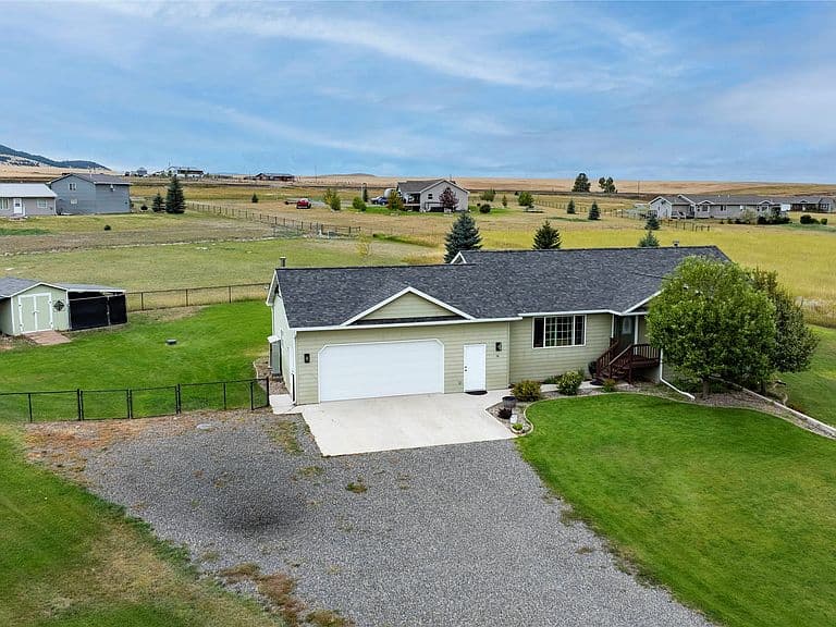 14 Cedar Waxwing Rd photo 1