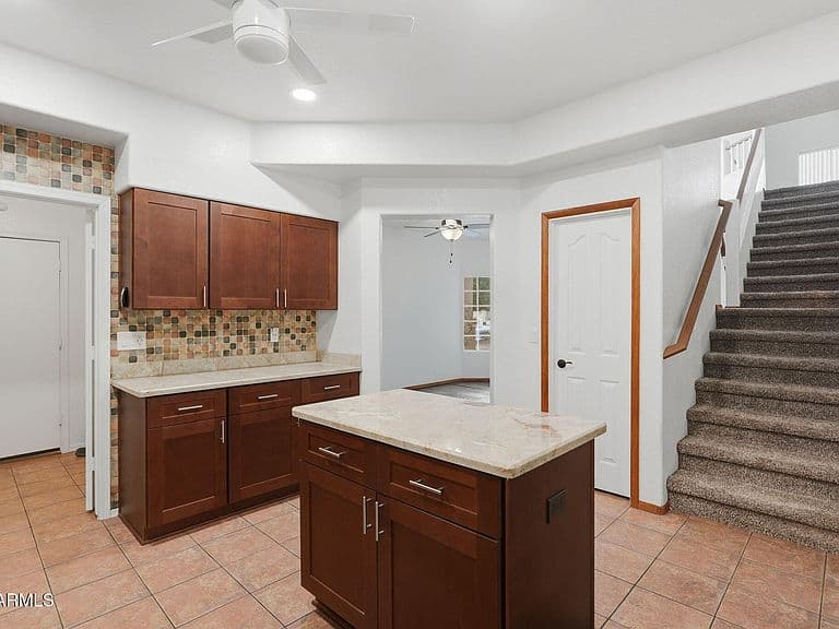 7326 W PERSHING Avenue photo 4