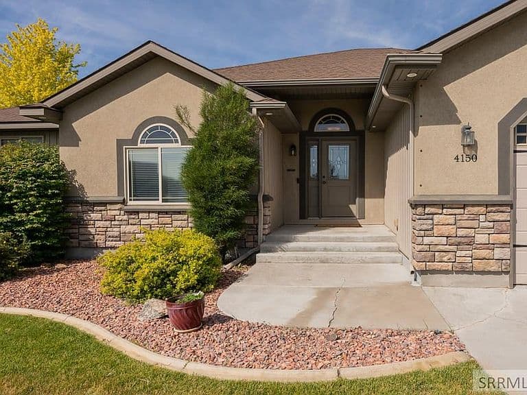 4150 Silverado Cir photo 2