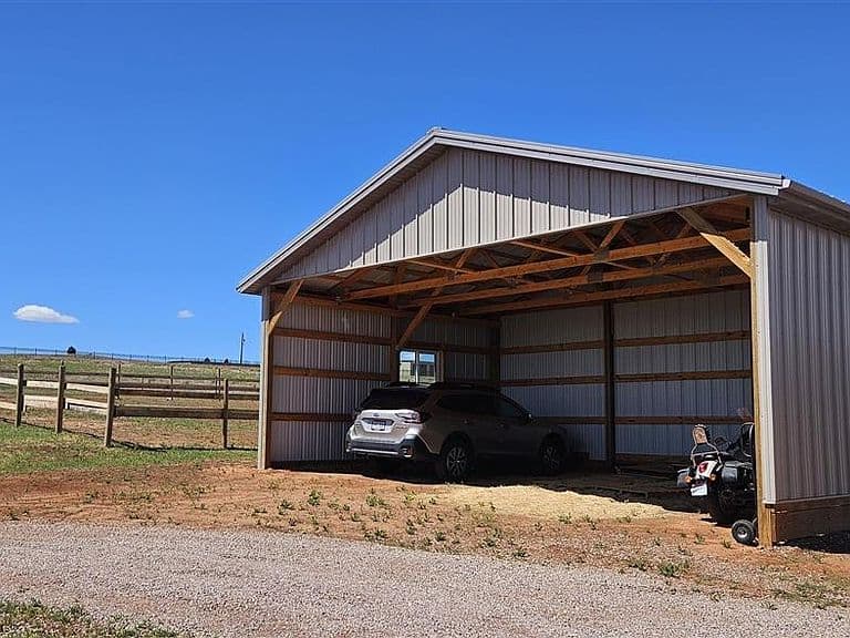 27094 Highway 385 photo 5