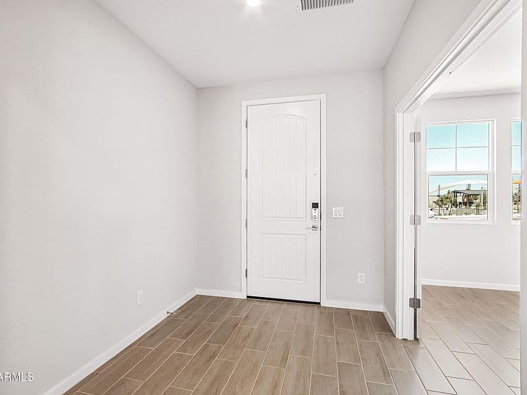 30183 W ASTER Drive photo 5