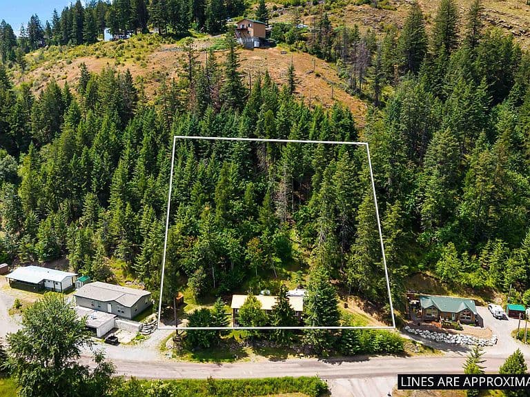 246 Midas Dr photo 3