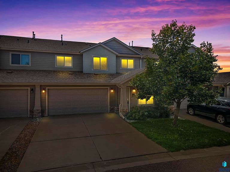 2905 E Indigo Pl photo 2