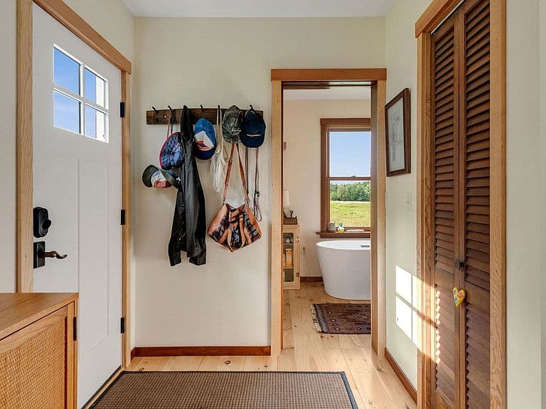 2944 Shellhouse Mountain Road photo 5